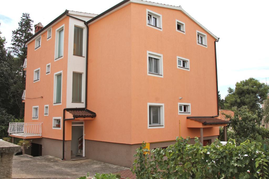 Apartments Ombla ザダル エクステリア 写真